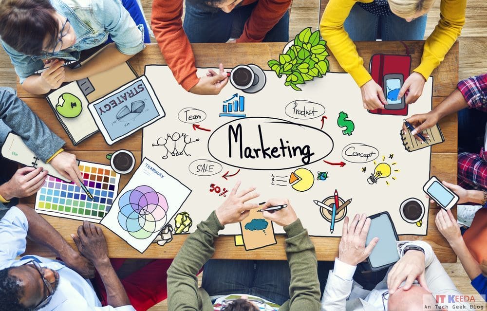 What are the Pros and Cons of a Career in Digital Marketing?